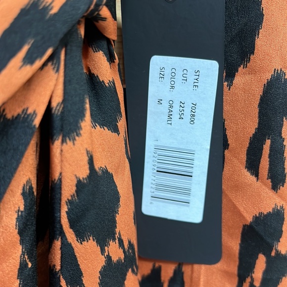 NWT,bebe Faux Wrap Tiered Skirt Dress,oramilt color - Picture 17 of 17